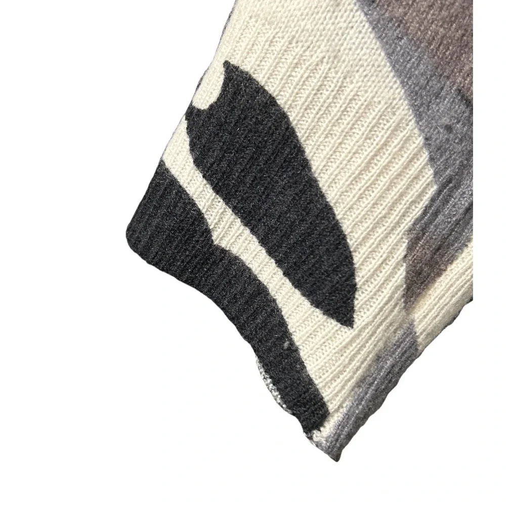 Skull Cashmere Camo Sweater Gray Black Beige‎ Women's Size Medium Grunge